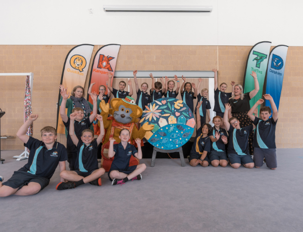 Madora Bay Primary School art project with Fat Cat