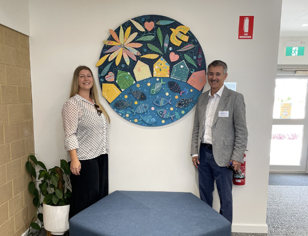 Satterley employees with the art installation from Madora Bay Primary