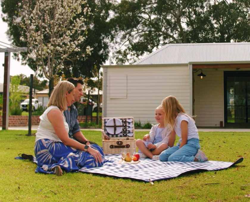 Clementine Upper Swan family enjoying a picnic