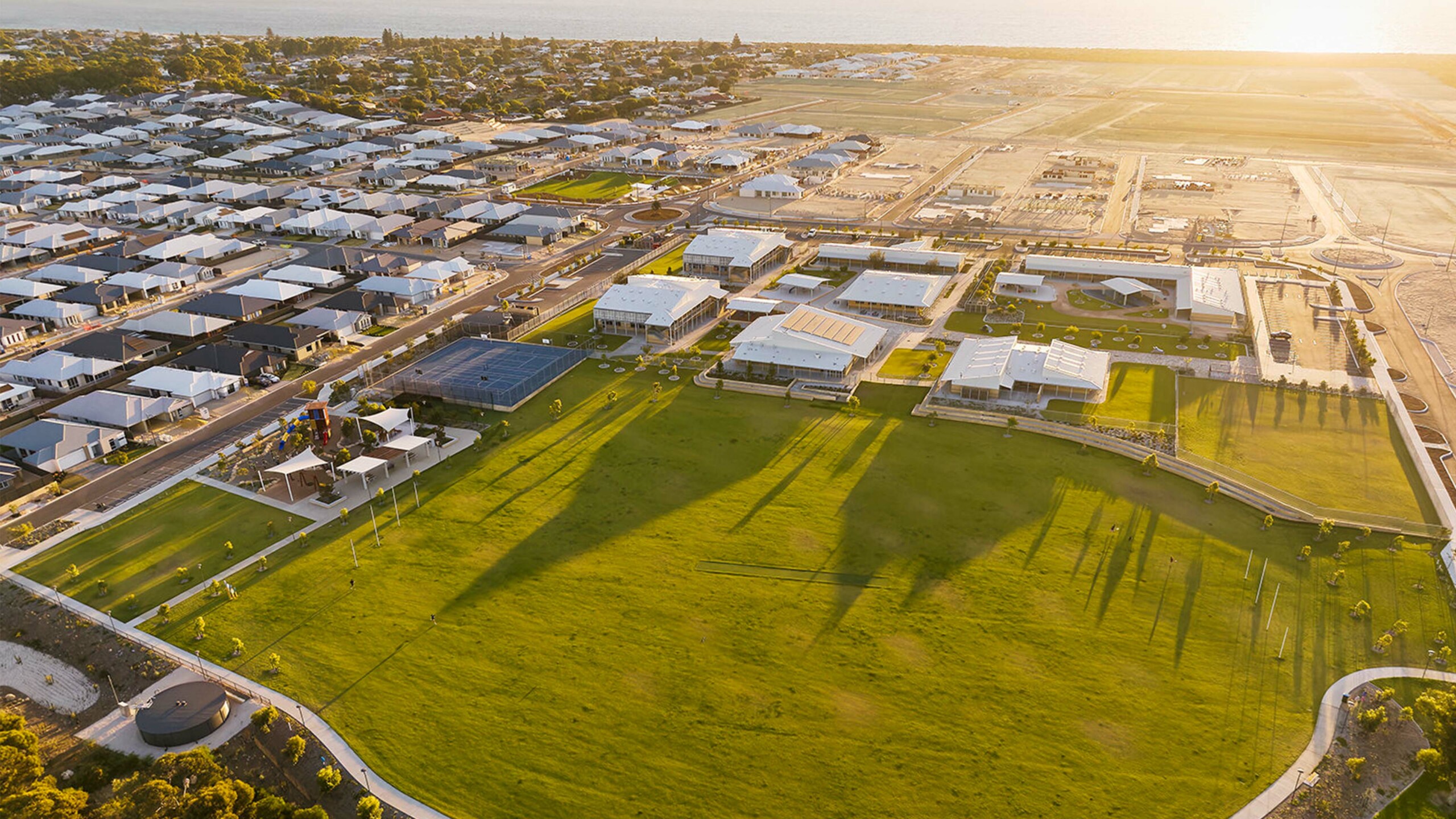 Seaside, Madora Bay primary school and oval